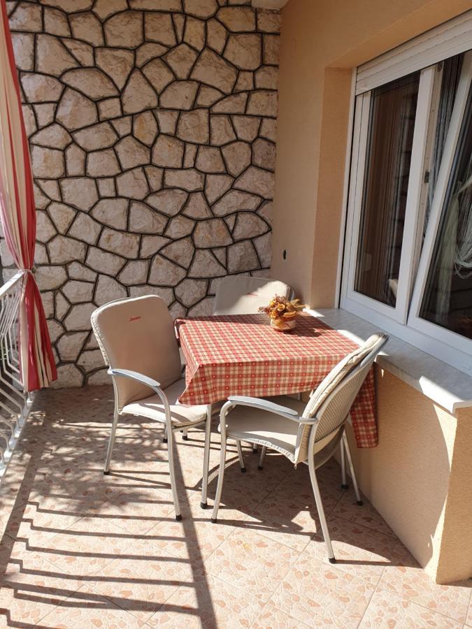 Appartamento Senka Dramalj Esterno foto