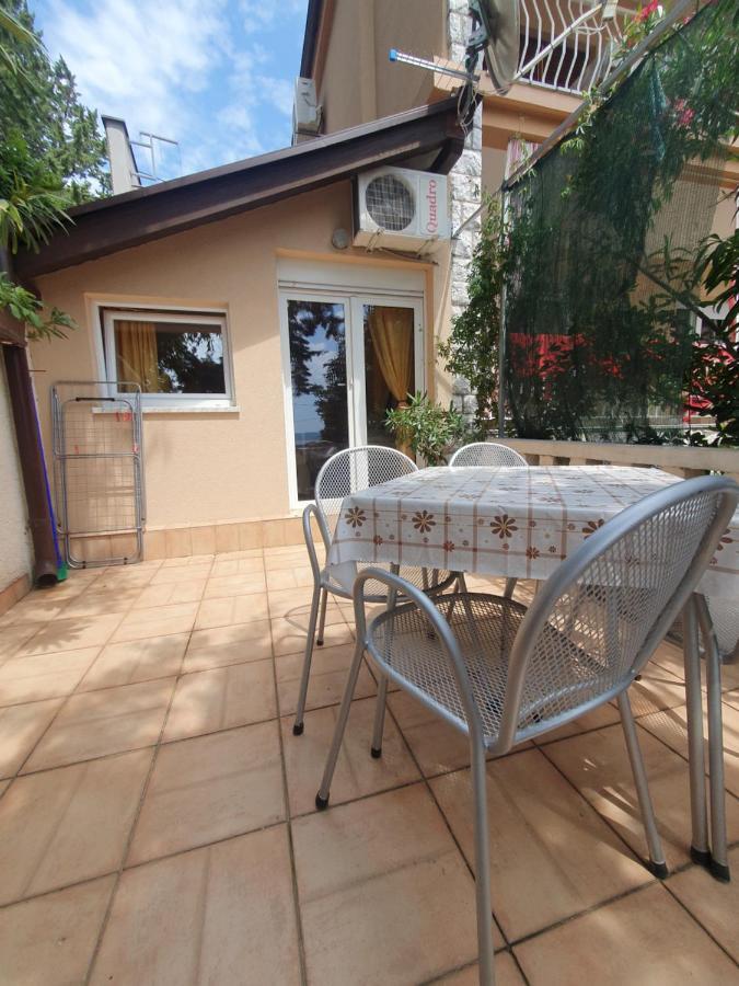 Appartamento Senka Dramalj Esterno foto